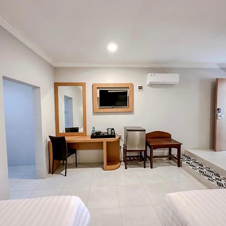 Votel Manyar Resort Banyuwangi Ketapang  Exterior photo
